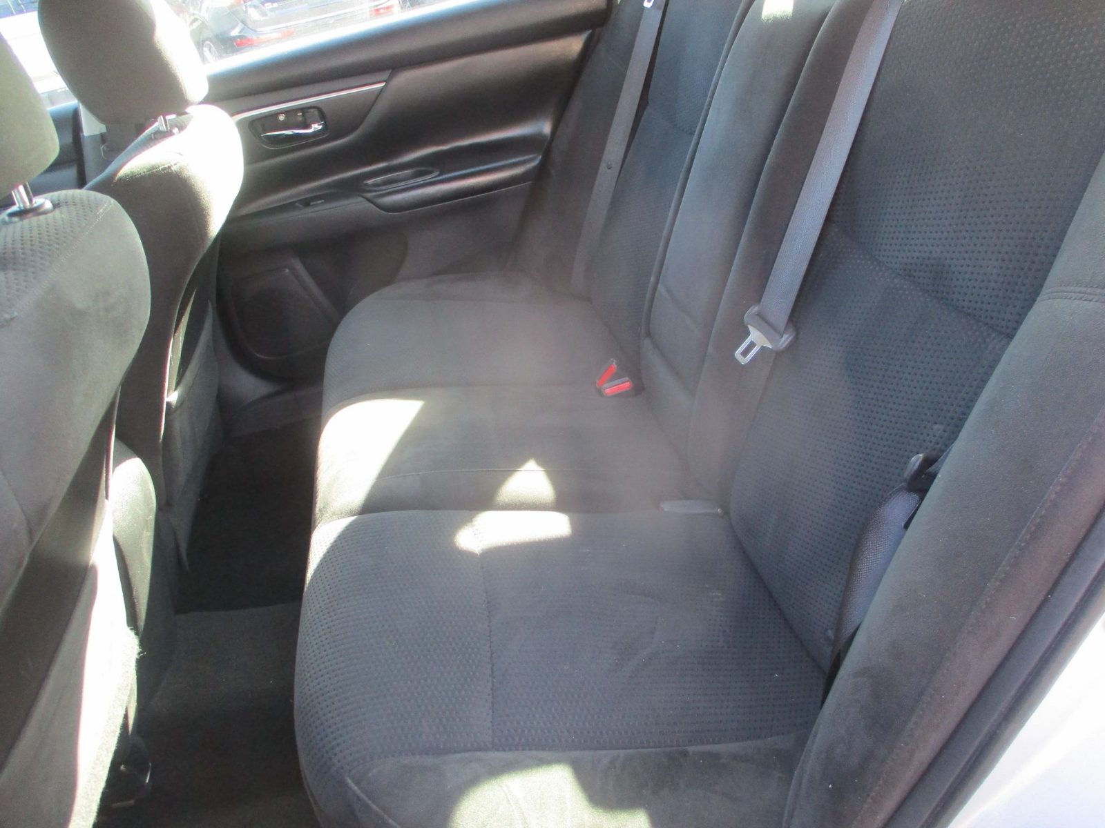 2015 Nissan Altima photo 6