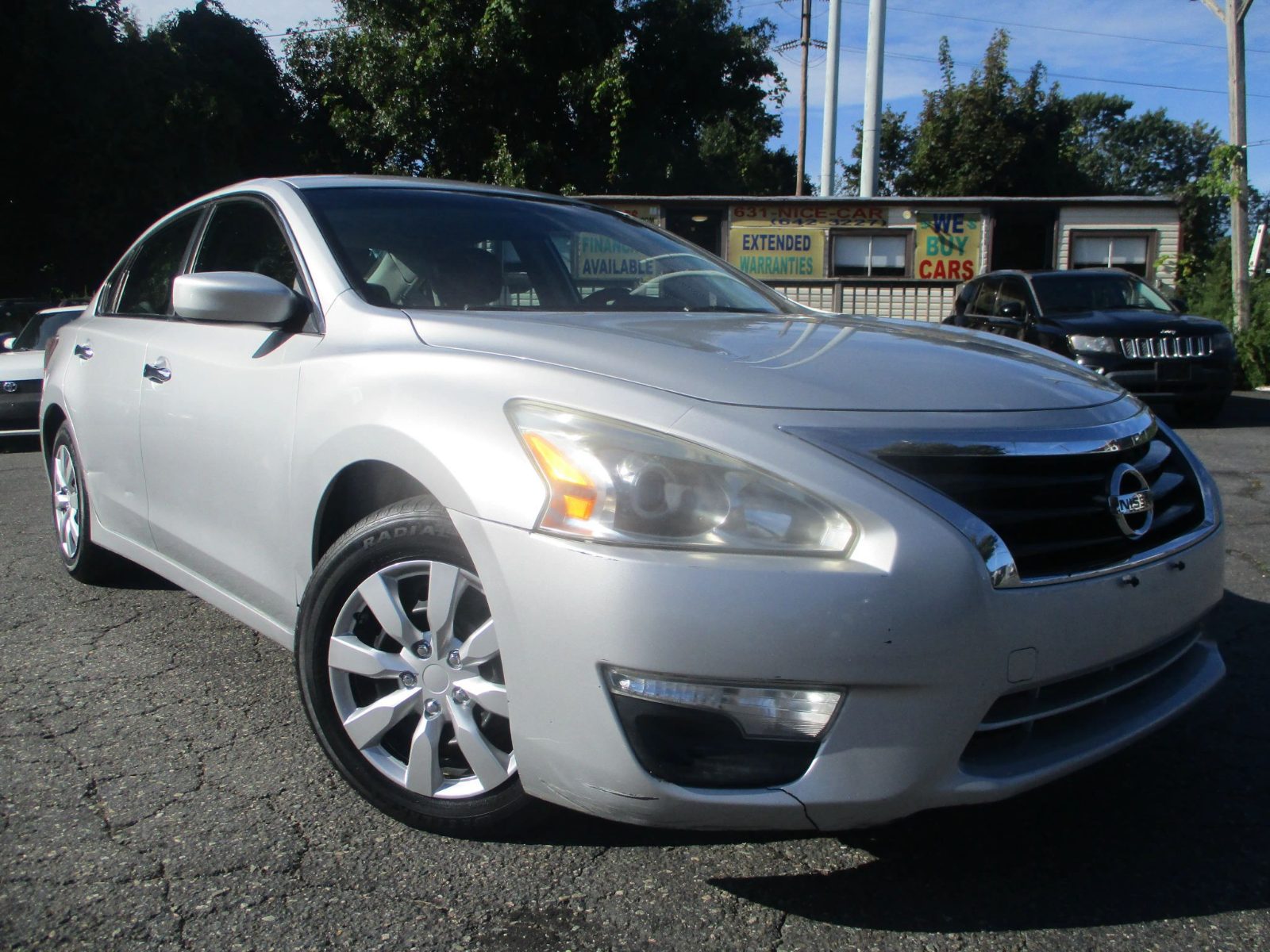 2015 Nissan Altima photo 1