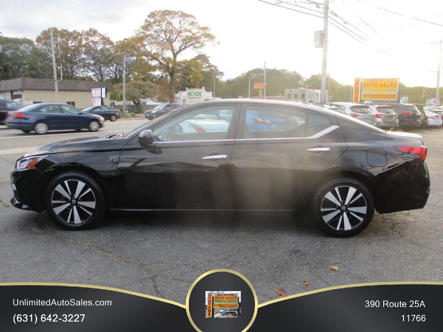 2022 Nissan Altima photo 2