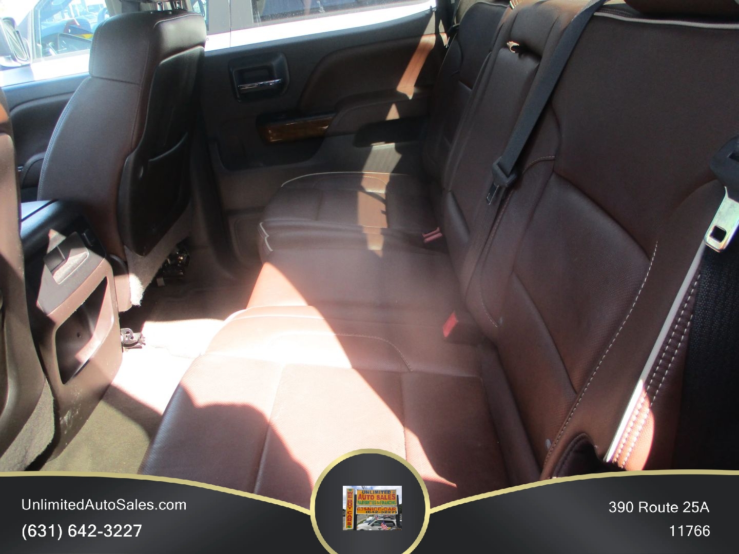 2015 Chevrolet Silverado 1500 Crew Cab photo 7