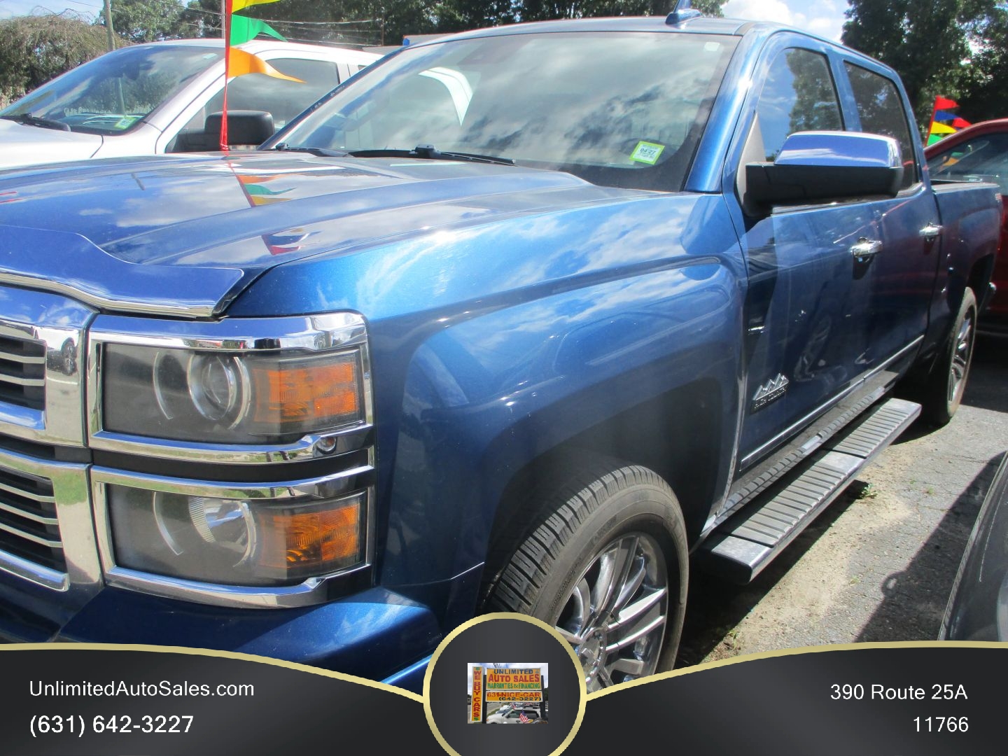 2015 Chevrolet Silverado 1500 Crew Cab photo 3