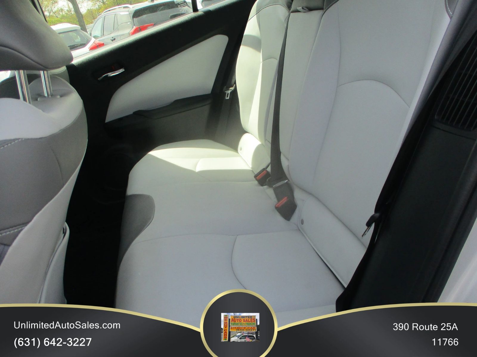 2022 Toyota Prius Prime photo 6