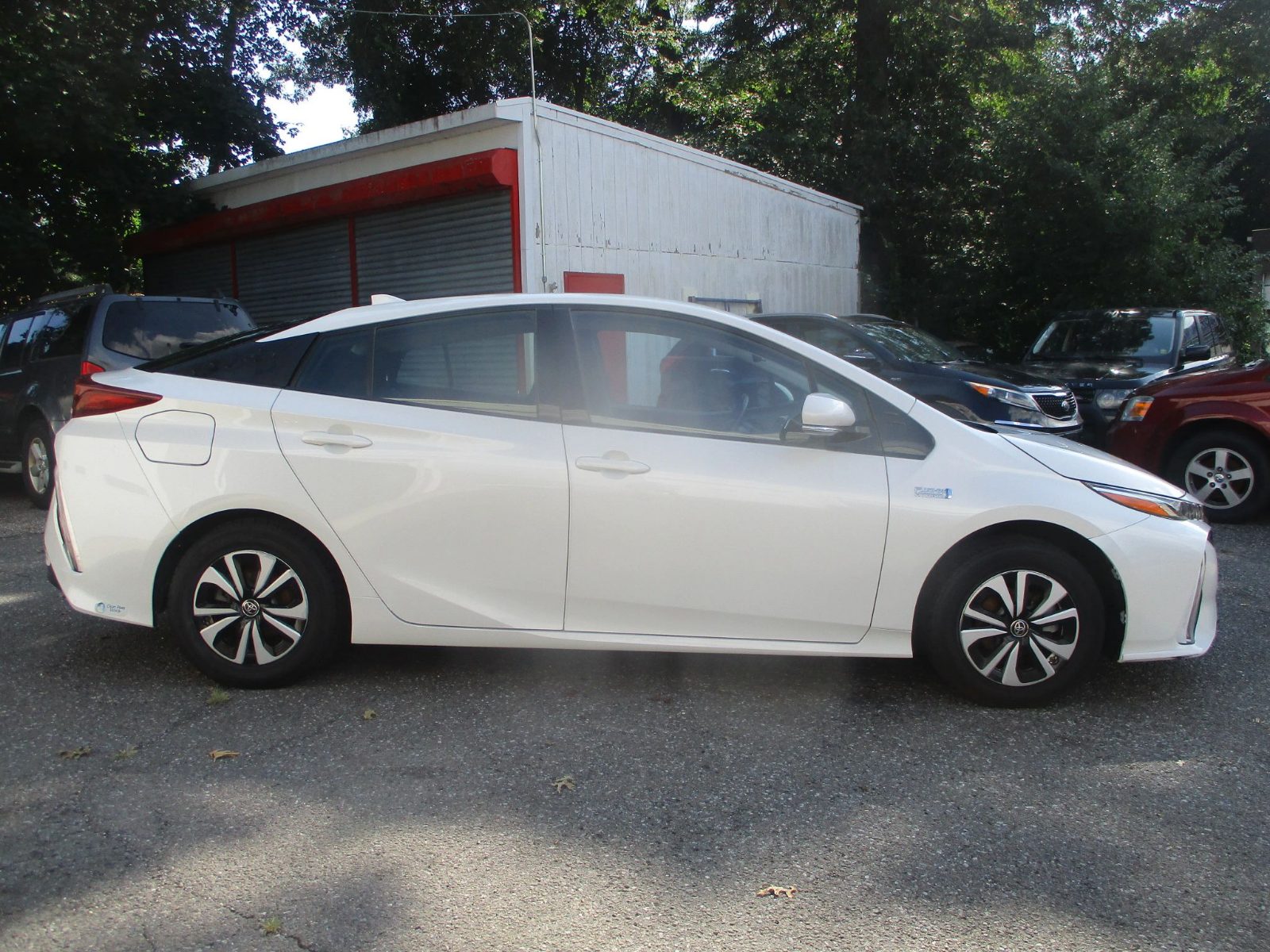 2017 Toyota Prius Prime photo 4