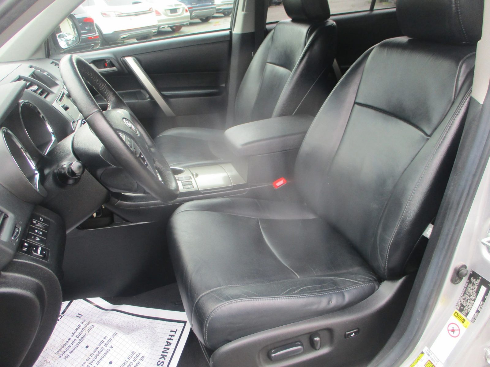 2013 Toyota Highlander photo 5