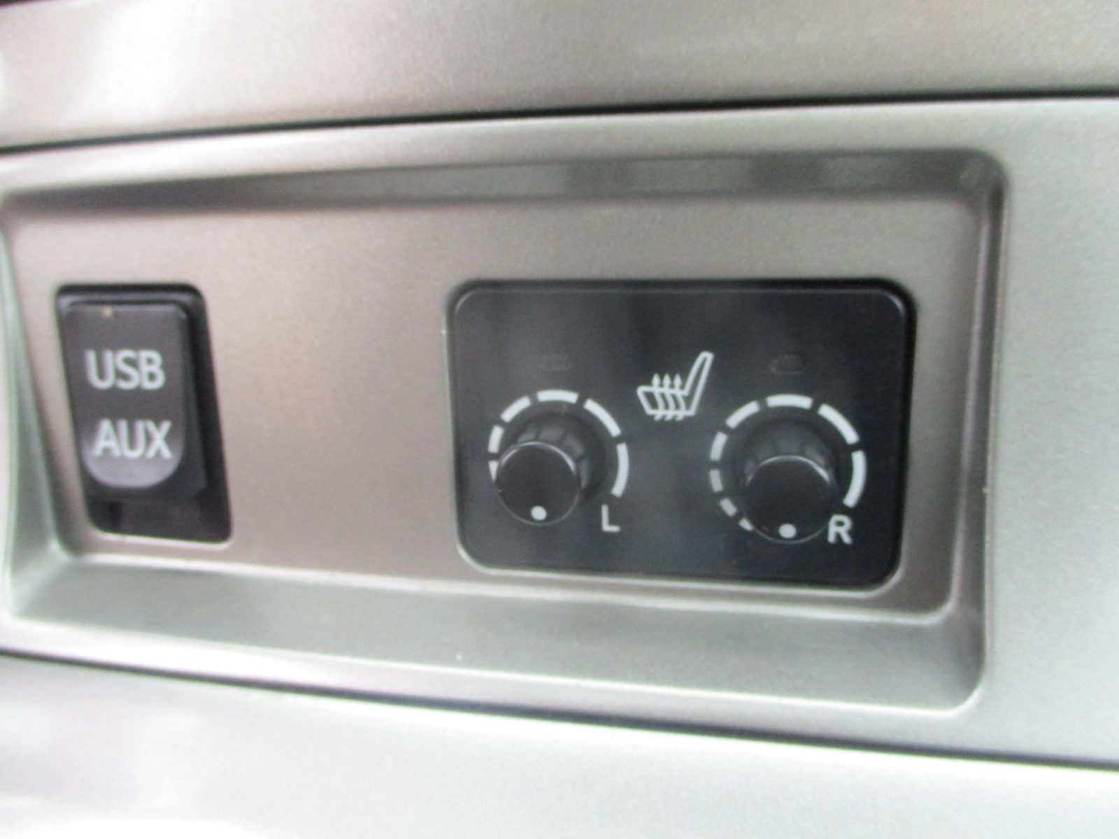 2013 Toyota Highlander photo 10