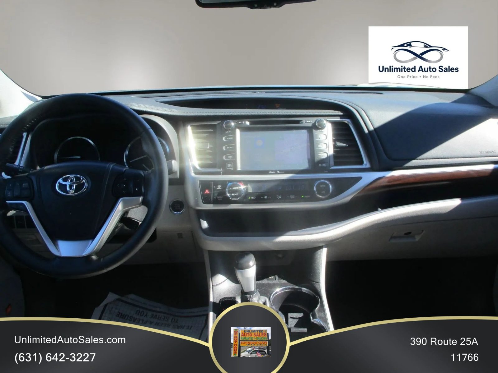 2014 Toyota Highlander photo 5