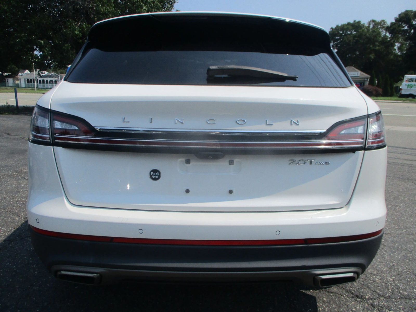 2020 Lincoln Nautilus photo 1